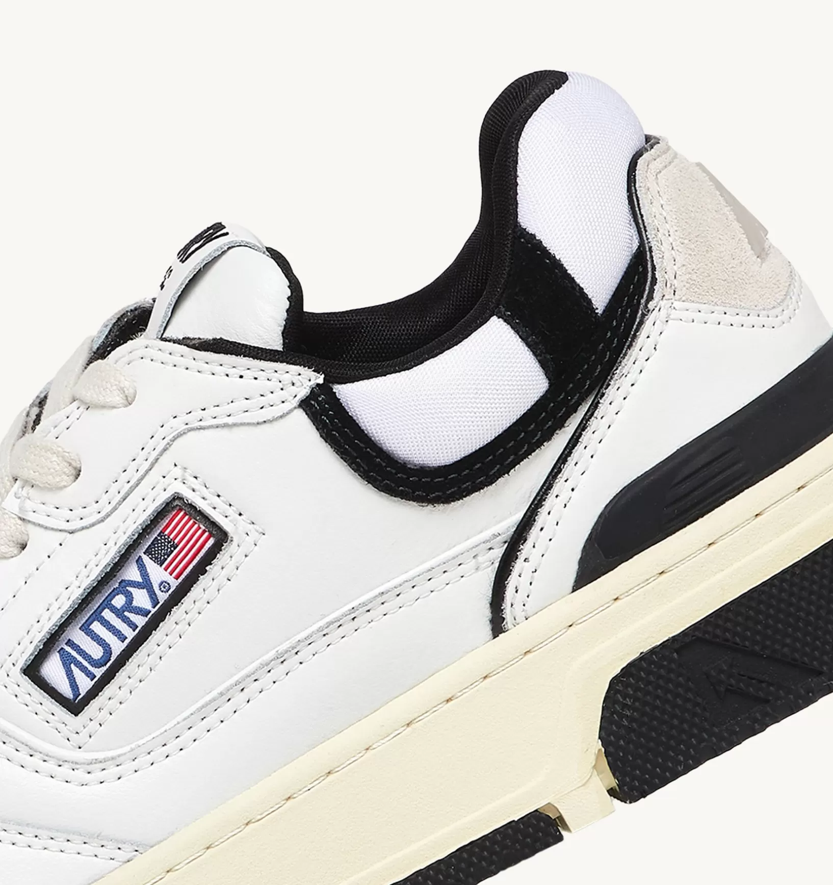 AUTRY Sneakers Clc In Pelle Colore Bianco E Nero^Uomo Clc