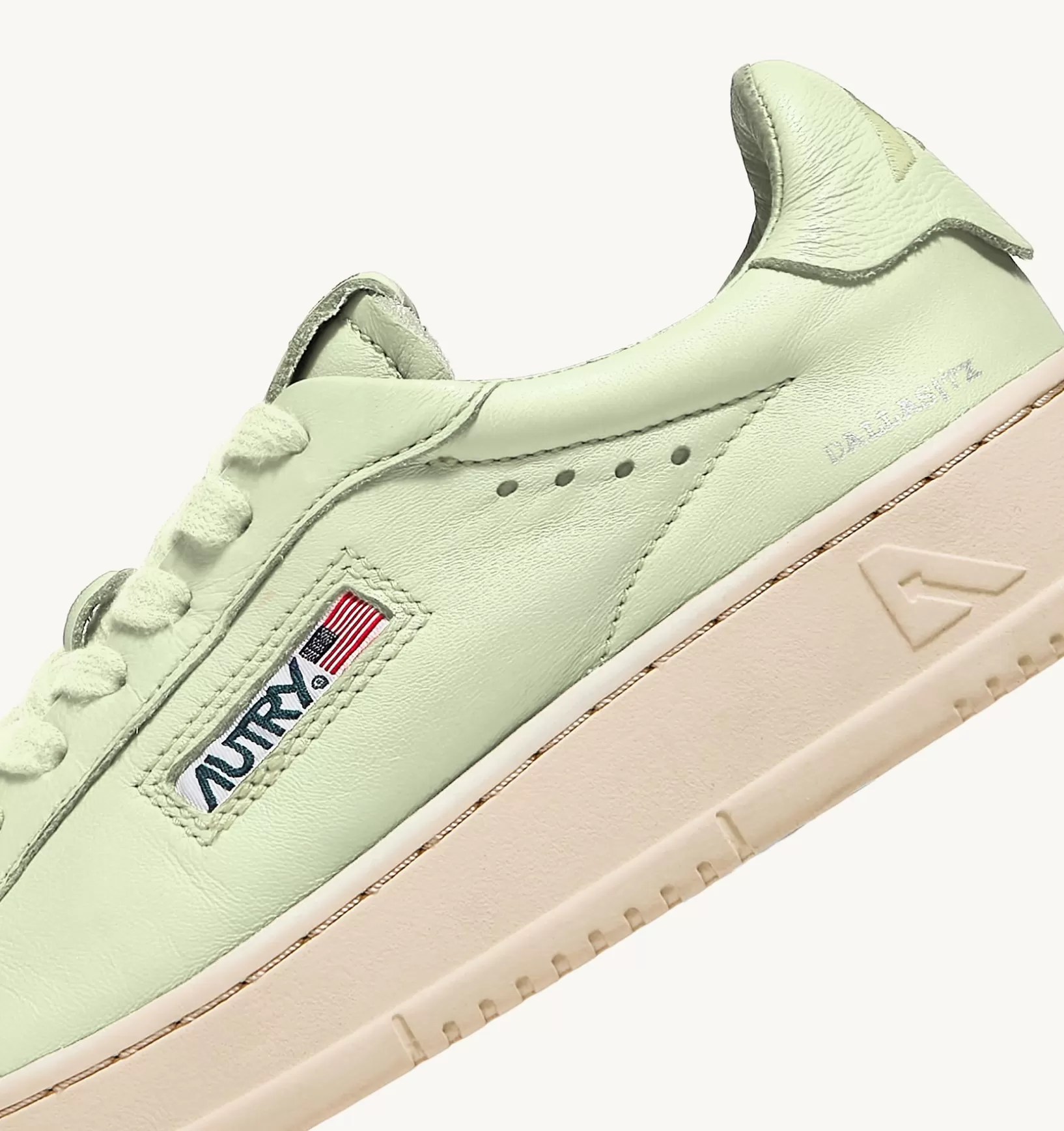 AUTRY Sneakers Dallas Low In Morbida Pelle Green Di Capra^Uomo Dallas
