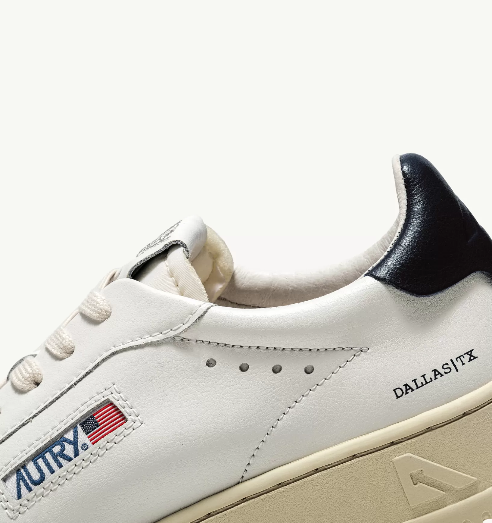 AUTRY Sneakers Dallas Low In Pelle Colore Bianco E Space^Donna Dallas