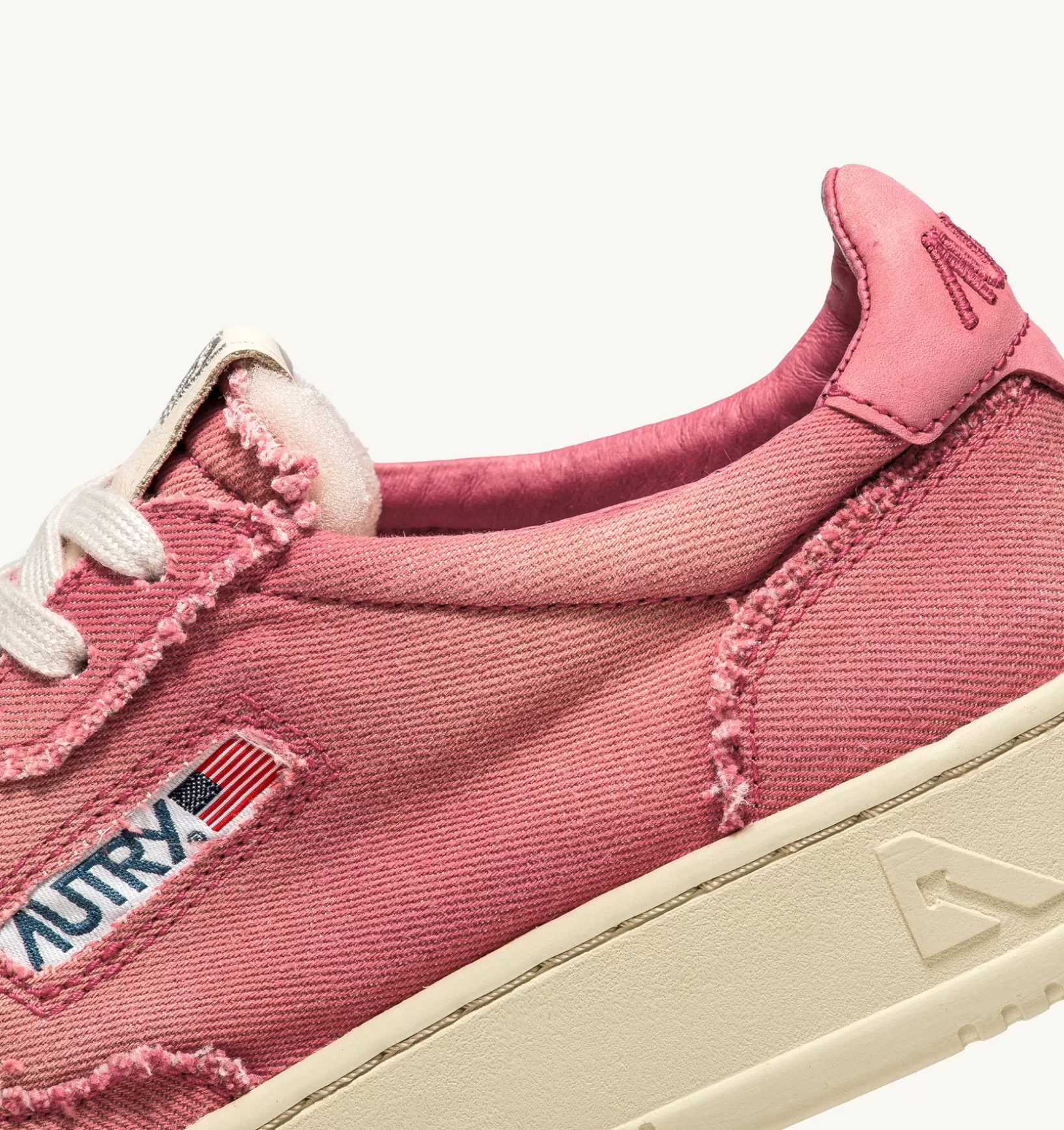 AUTRY Sneakers Medalist Low In Denim Color Coral^Donna Medalist