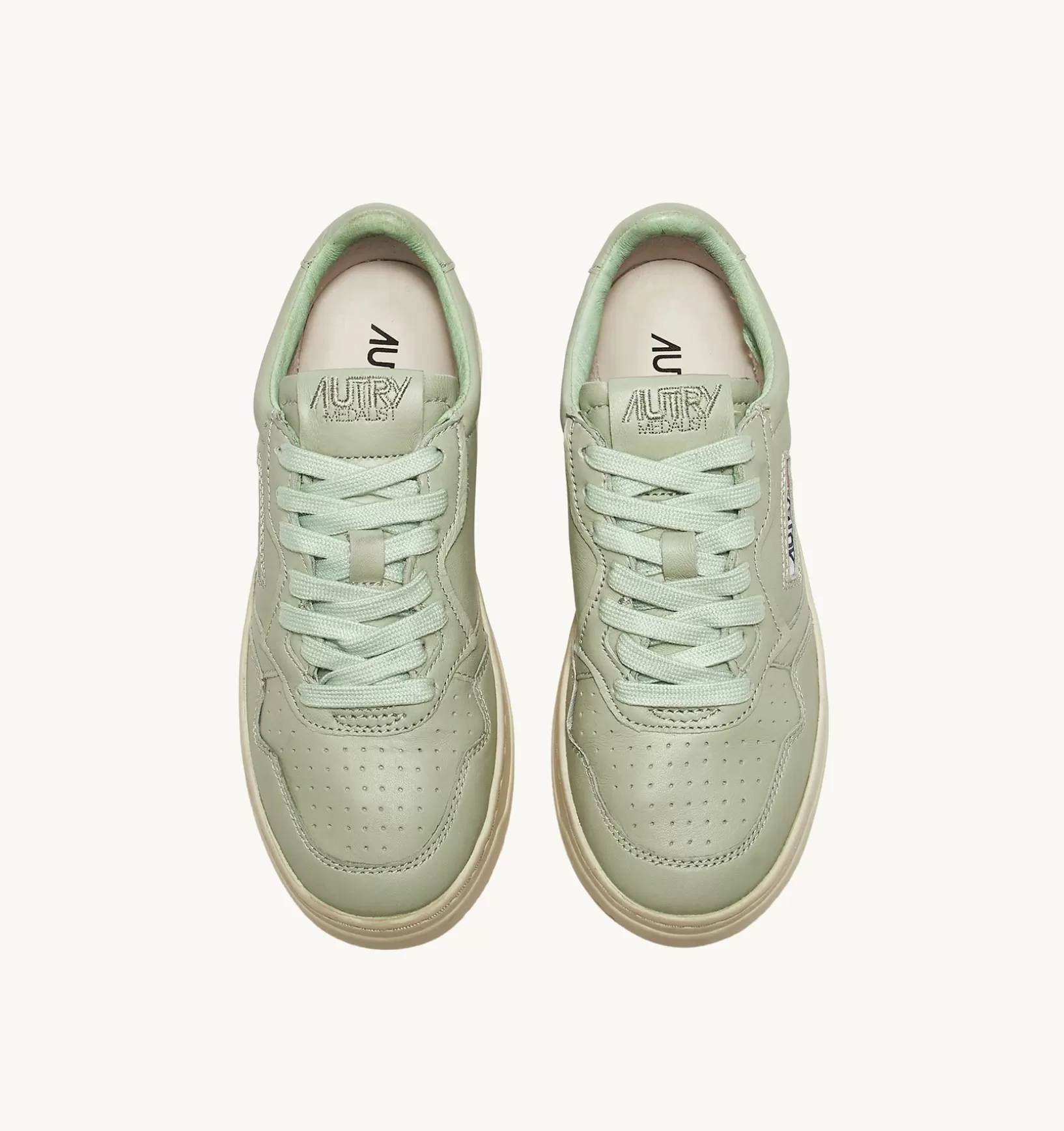 AUTRY Sneakers Medalist Low In Morbida Pelle Cel Green Di Capra^Uomo Medalist