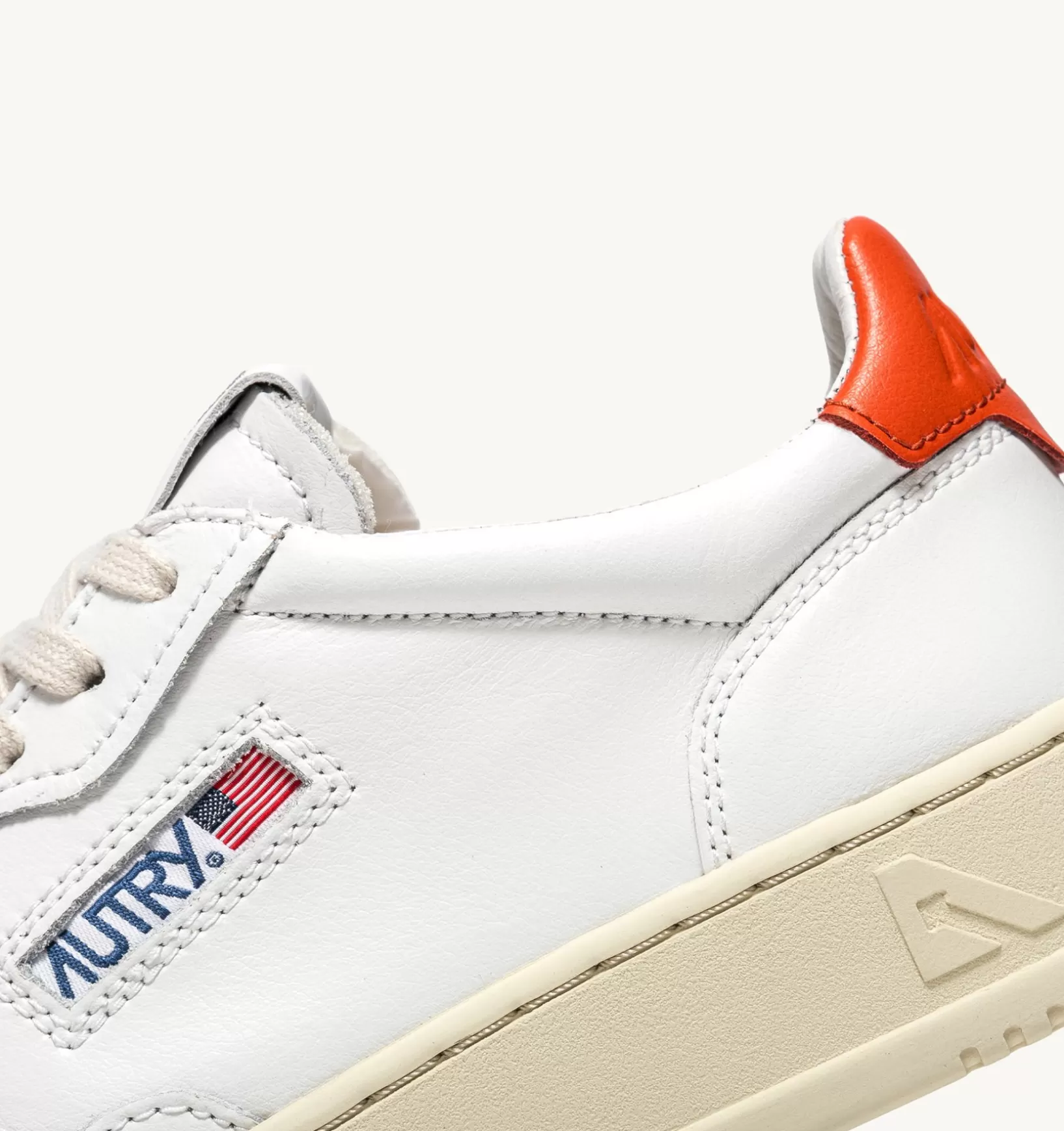AUTRY Sneakers Medalist Low In Pelle Bianca E Arancione^Uomo Medalist