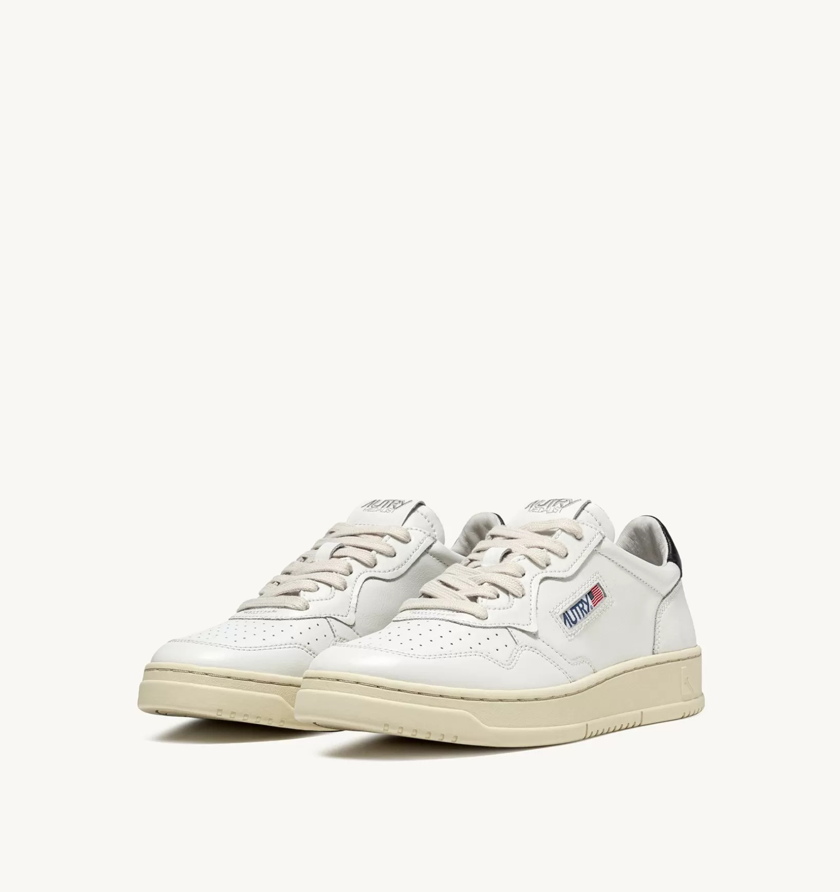 AUTRY Sneakers Medalist Low In Pelle Bianca E Nera^Uomo Medalist