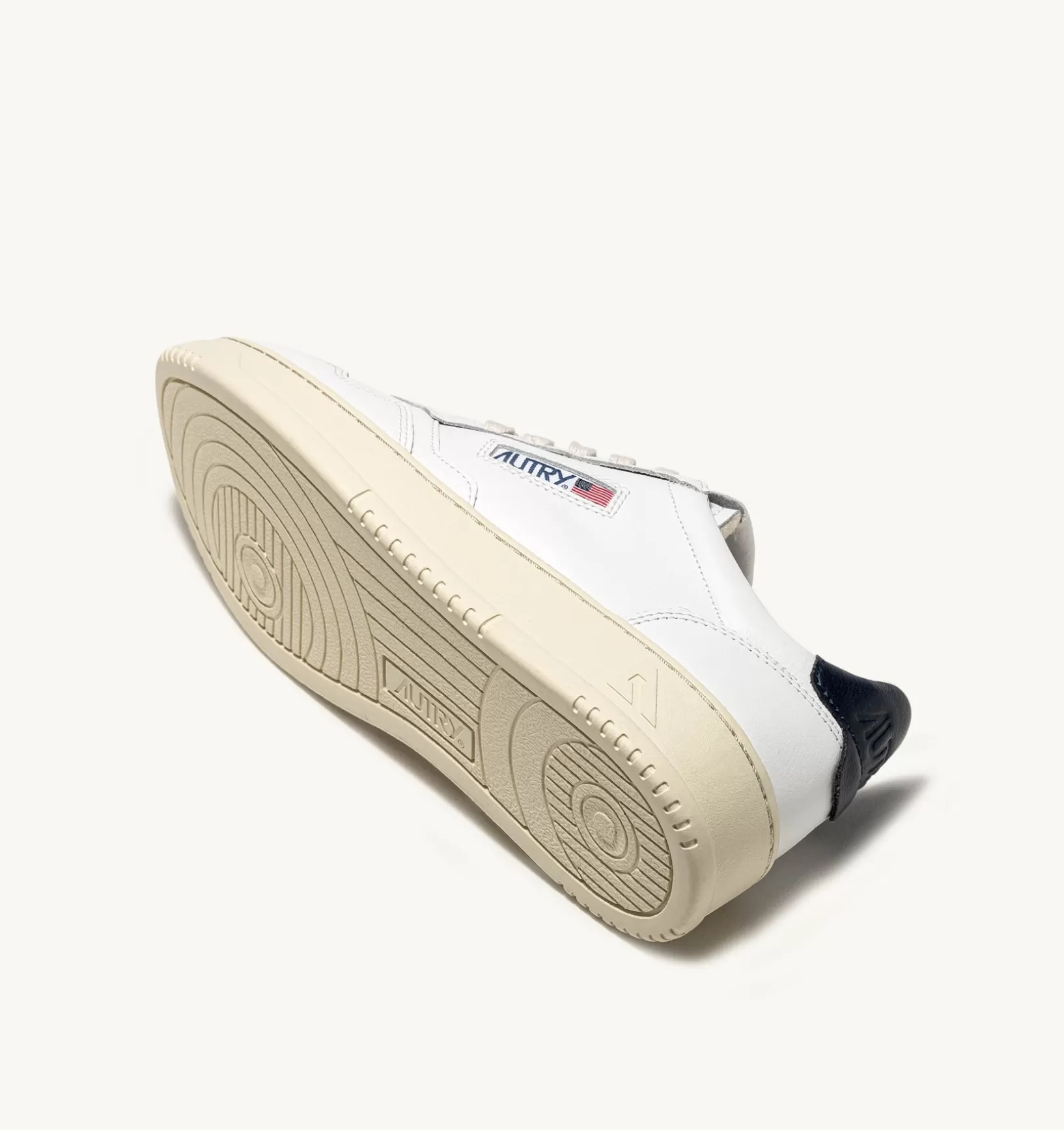 AUTRY Sneakers Medalist Low In Pelle Bianca E Space^Uomo Medalist