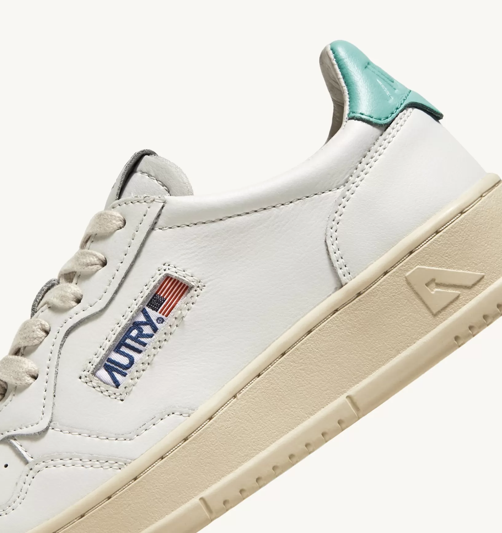 AUTRY Sneakers Medalist Low In Pelle Bianca E Turquoise^Donna Medalist