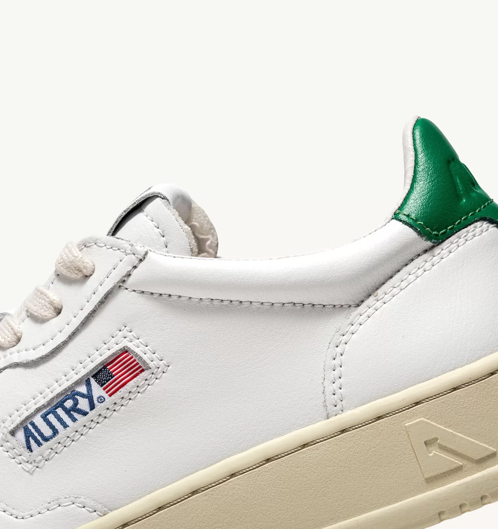 AUTRY Sneakers Medalist Low In Pelle Bianca E Verde^Uomo Medalist
