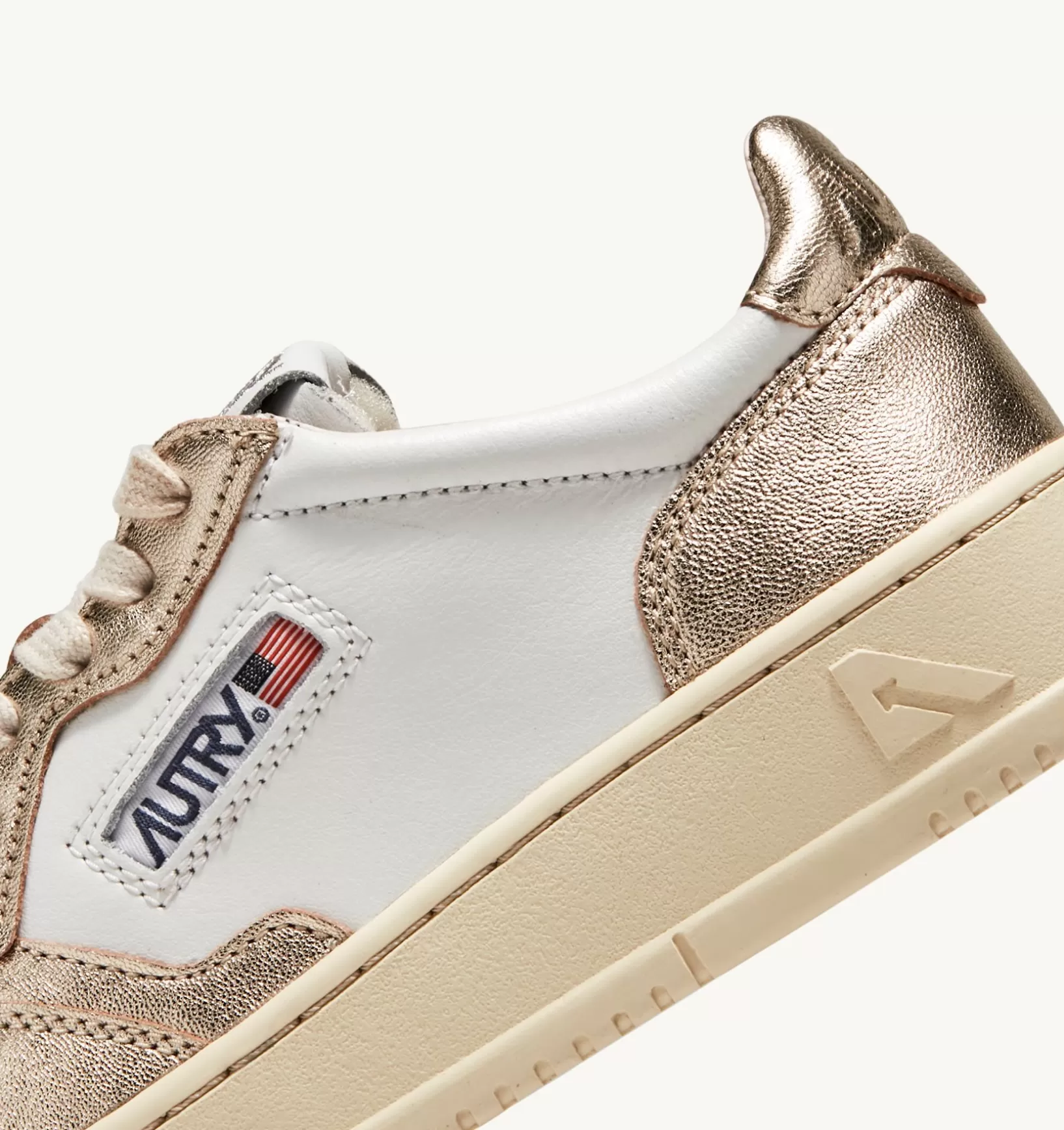 AUTRY Sneakers Medalist Low In Pelle Bicolor Bianco E Platinum^Donna Medalist