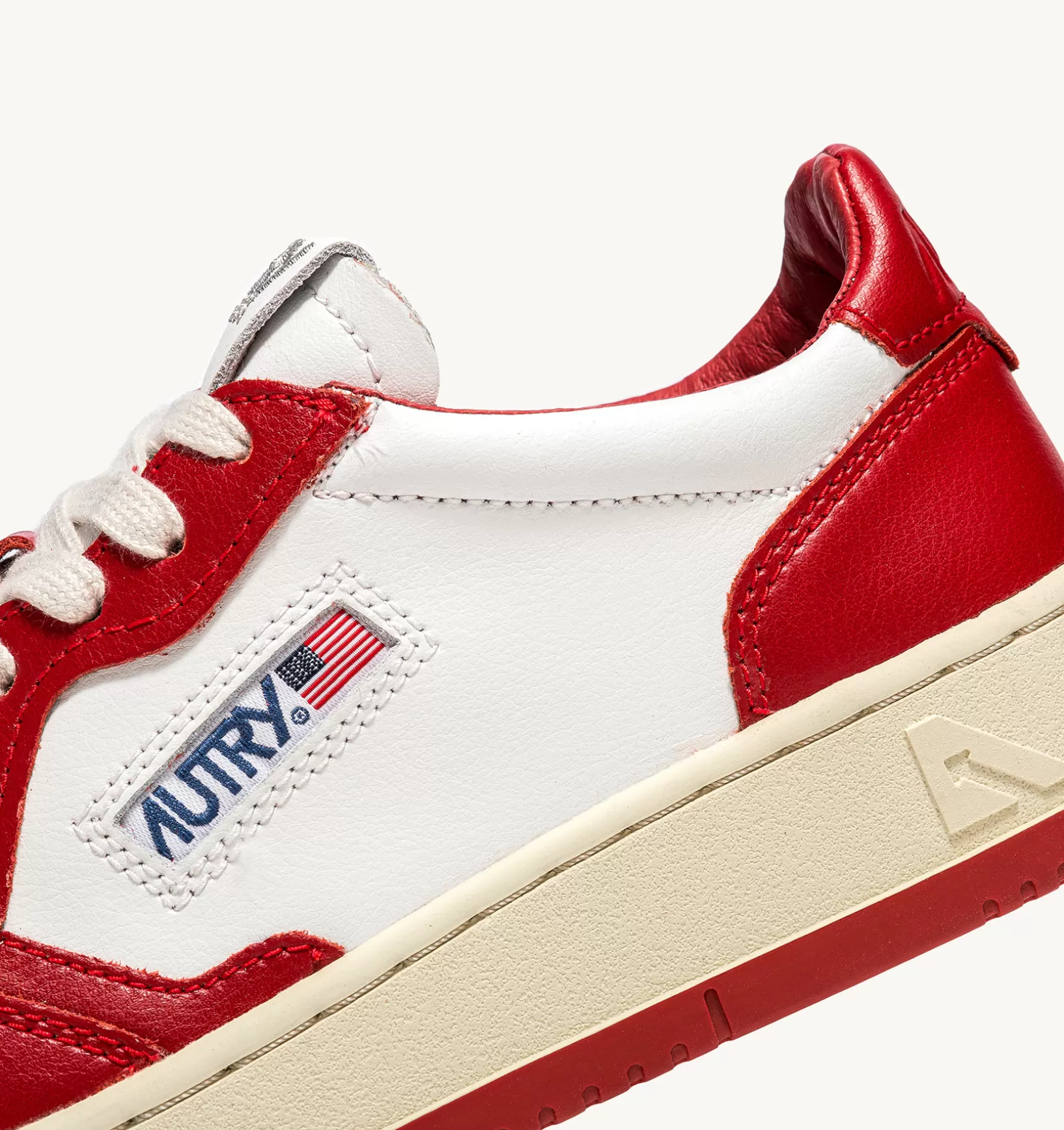 AUTRY Sneakers Medalist Low In Pelle Bicolore Bianco E Rosso^Donna Medalist