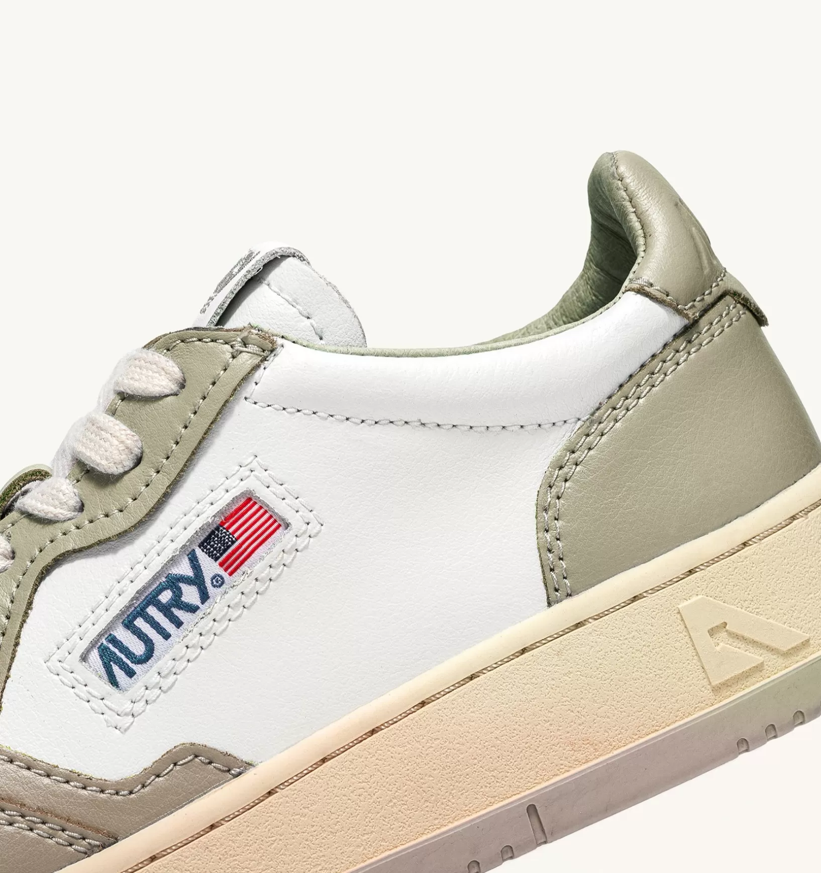 AUTRY Sneakers Medalist Low In Pelle Bicolore Bianco E Tortora^Uomo Medalist