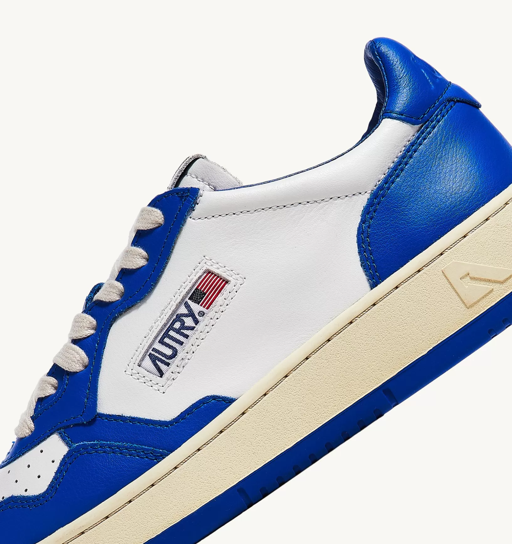 AUTRY Sneakers Medalist Low In Pelle Bicolore Bianco Prince Blue^Uomo Medalist