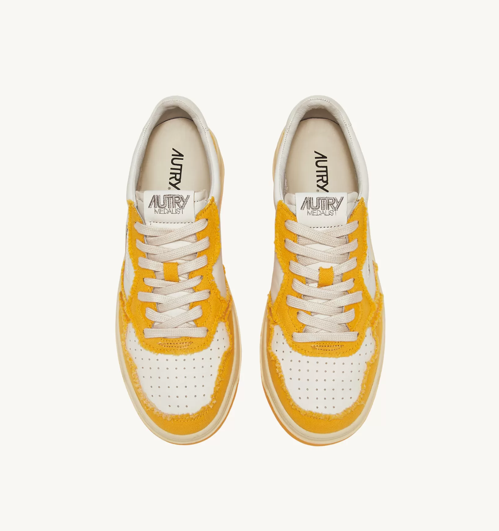 AUTRY Sneakers Medalist Low In Pelle Di Capra E Tela Bianco Mango^Uomo Medalist