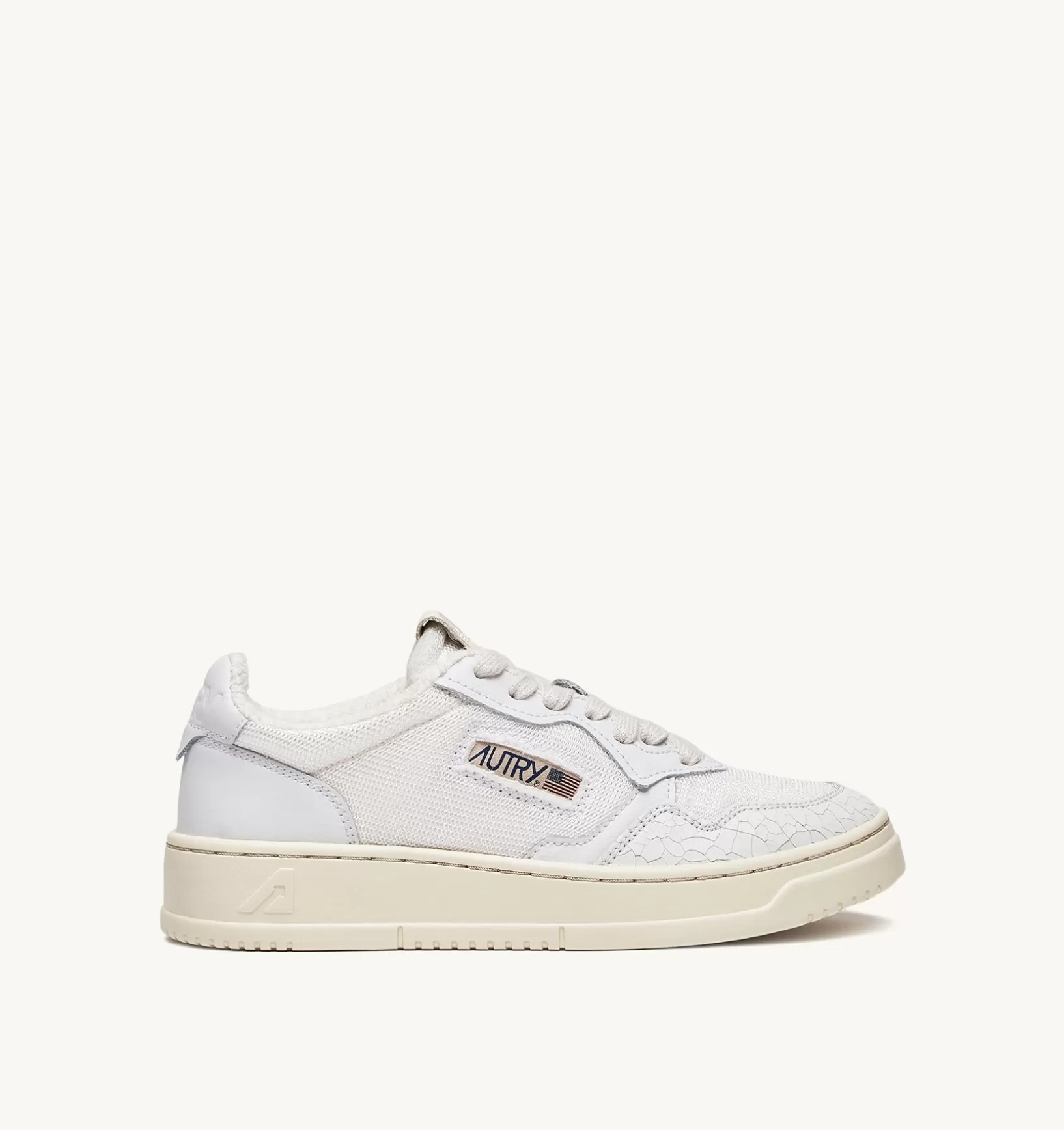 AUTRY Sneakers Medalist Low In Sponge E Dragon Effect Ivory^Donna Medalist