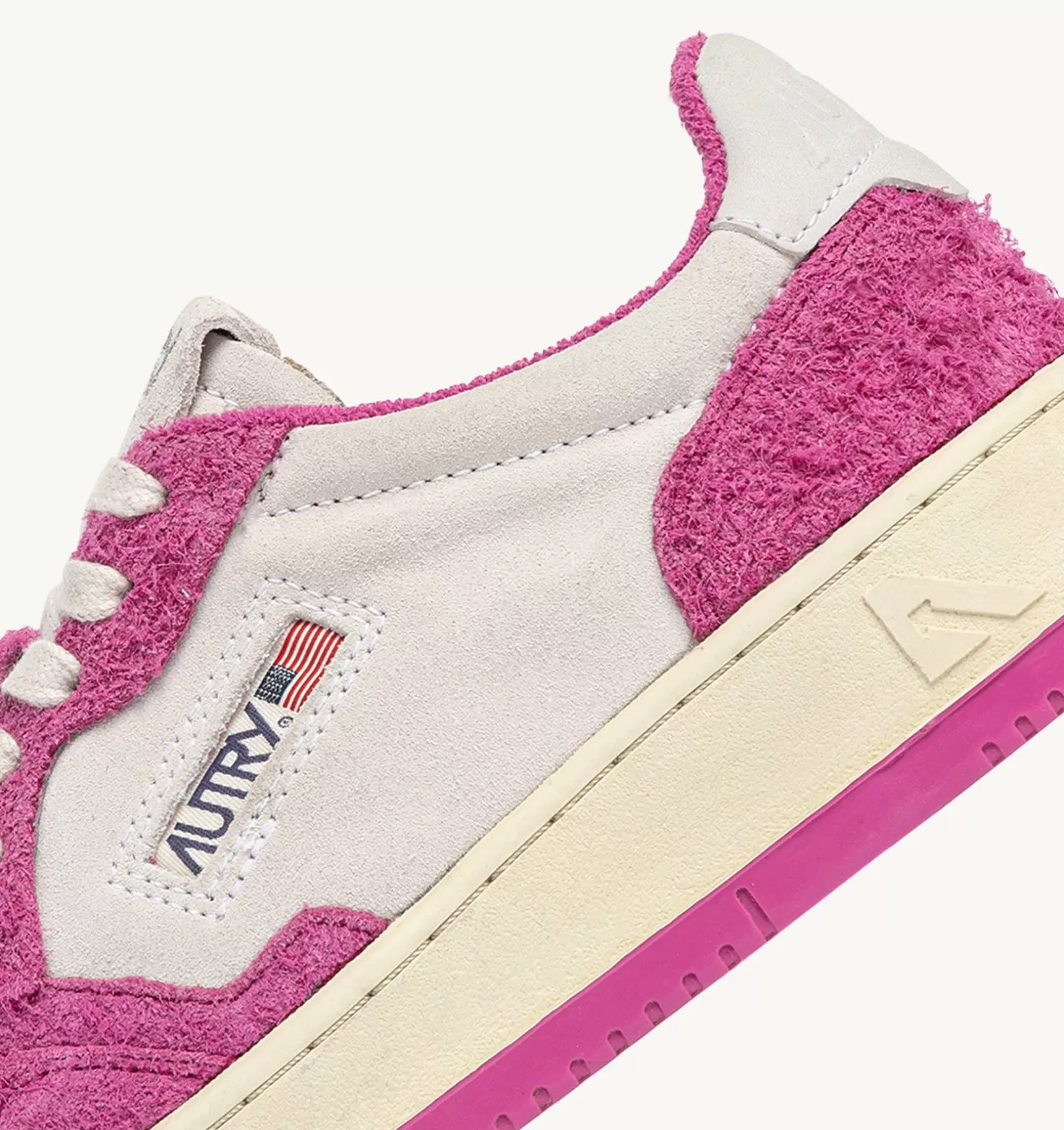 AUTRY Sneakers Medalist Low In Suede Bianco E Suede Effetto Hair Fucsia^Donna Medalist