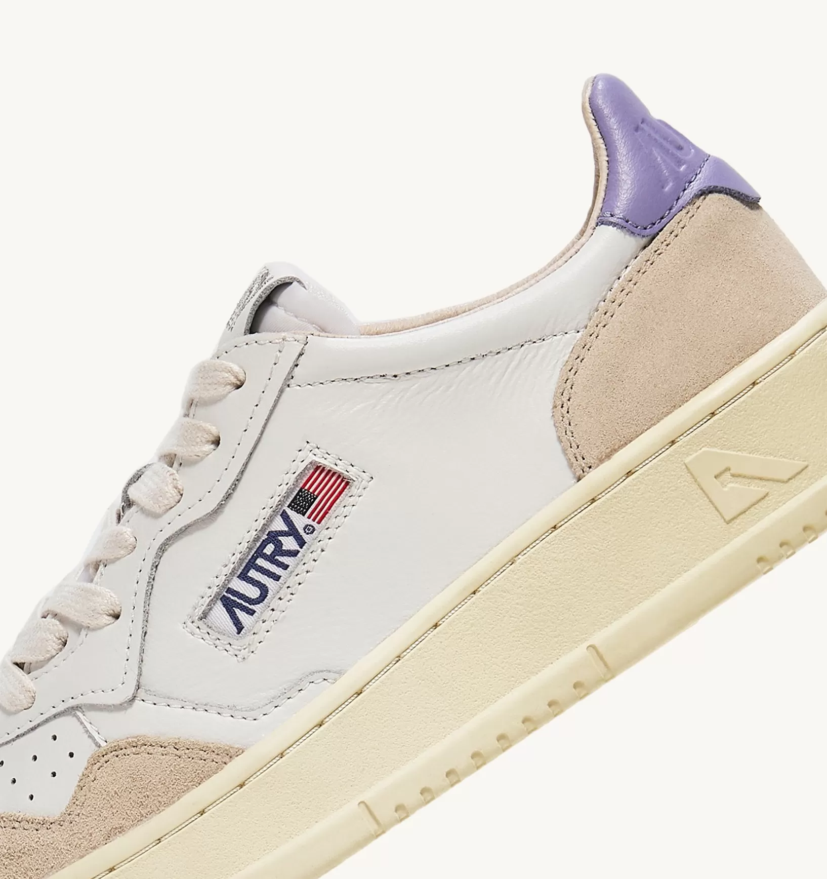 AUTRY Sneakers Medalist Low In Suede E Pelle Bianca E Lavander^Donna Medalist