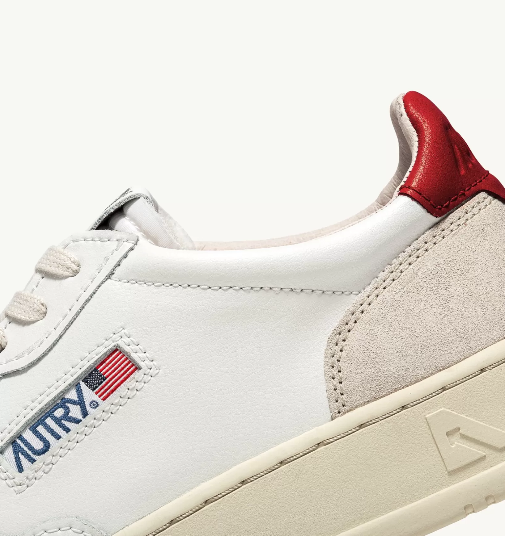 AUTRY Sneakers Medalist Low In Suede E Pelle Bianca E Rossa^Donna Medalist
