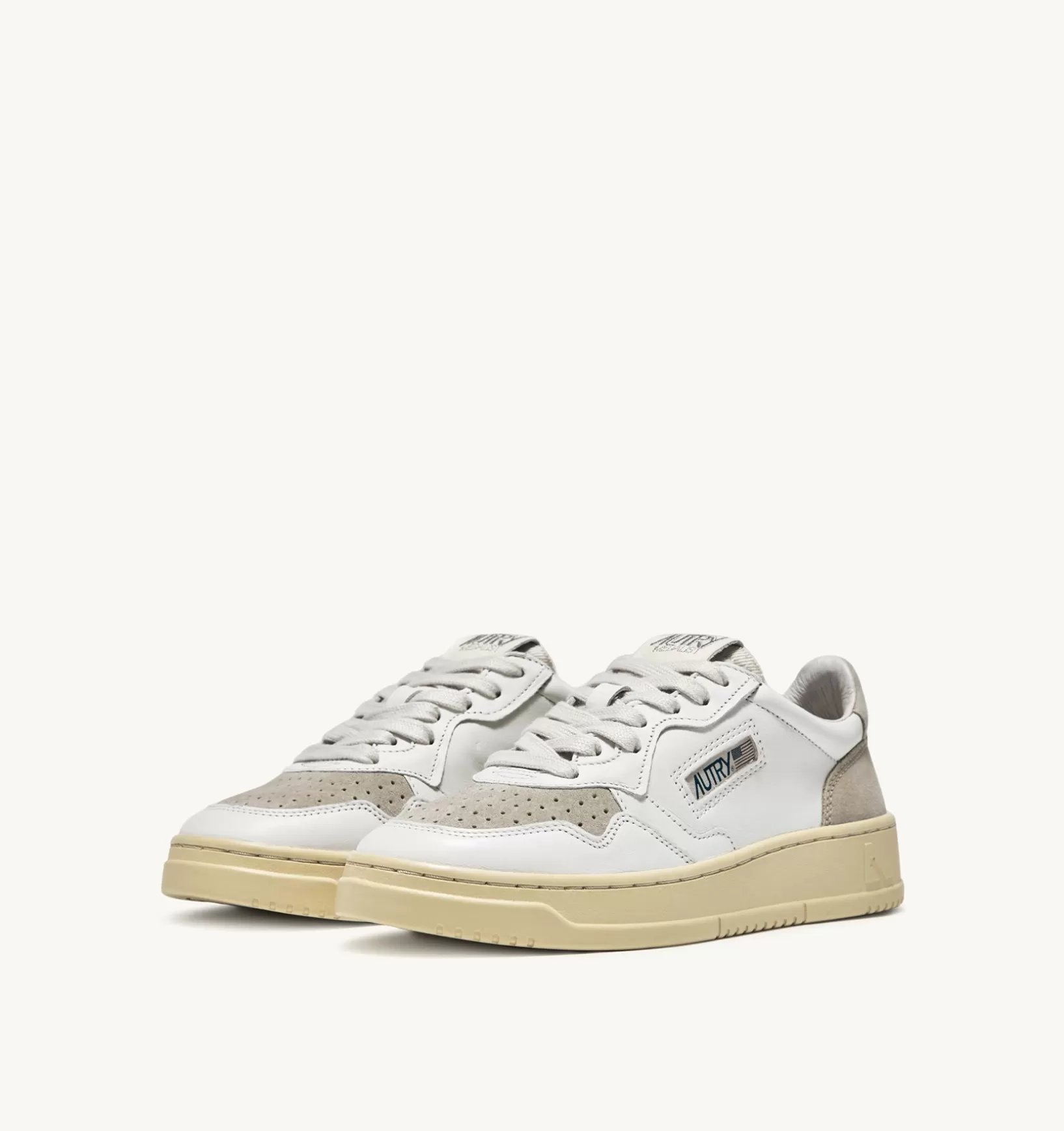 AUTRY Sneakers Medalist Low In Suede E Pelle Bianca E Sand^Donna Medalist