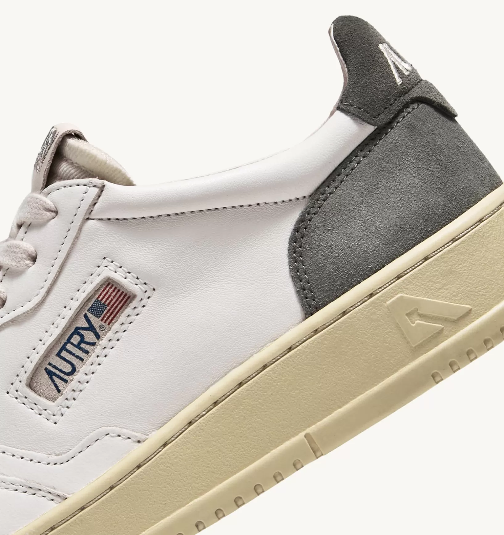 AUTRY Sneakers Medalist Low In Suede E Pelle Bianco E Military^Donna Medalist
