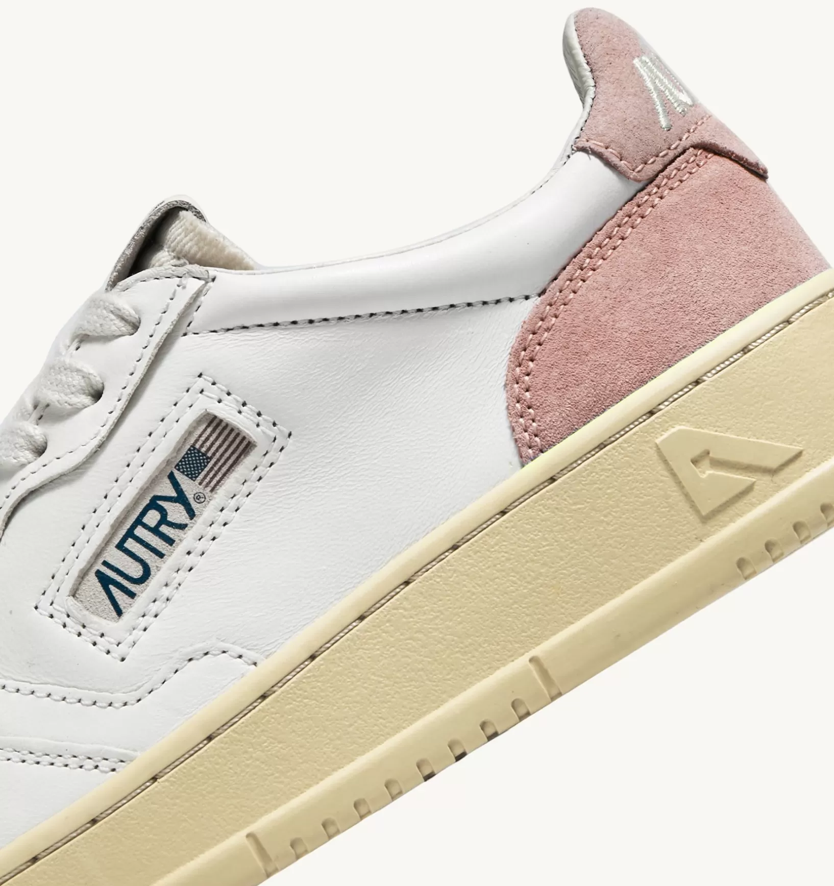 AUTRY Sneakers Medalist Low In Suede E Pelle Bianco E Rosa^Donna Medalist