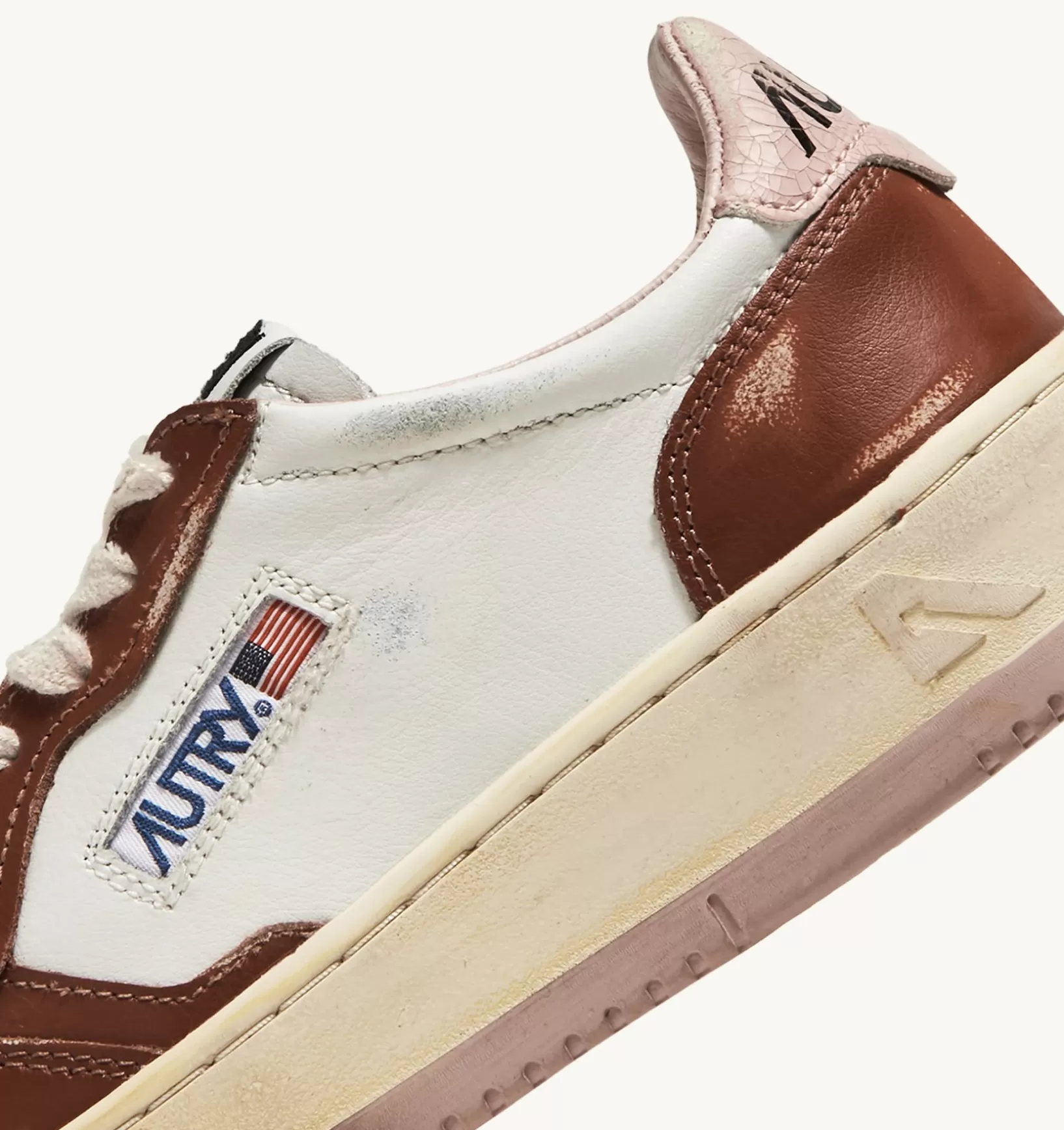 AUTRY Sneakers Medalist Low Super Vintage In Pelle Bianco Marrone Rosa^Uomo Medalist