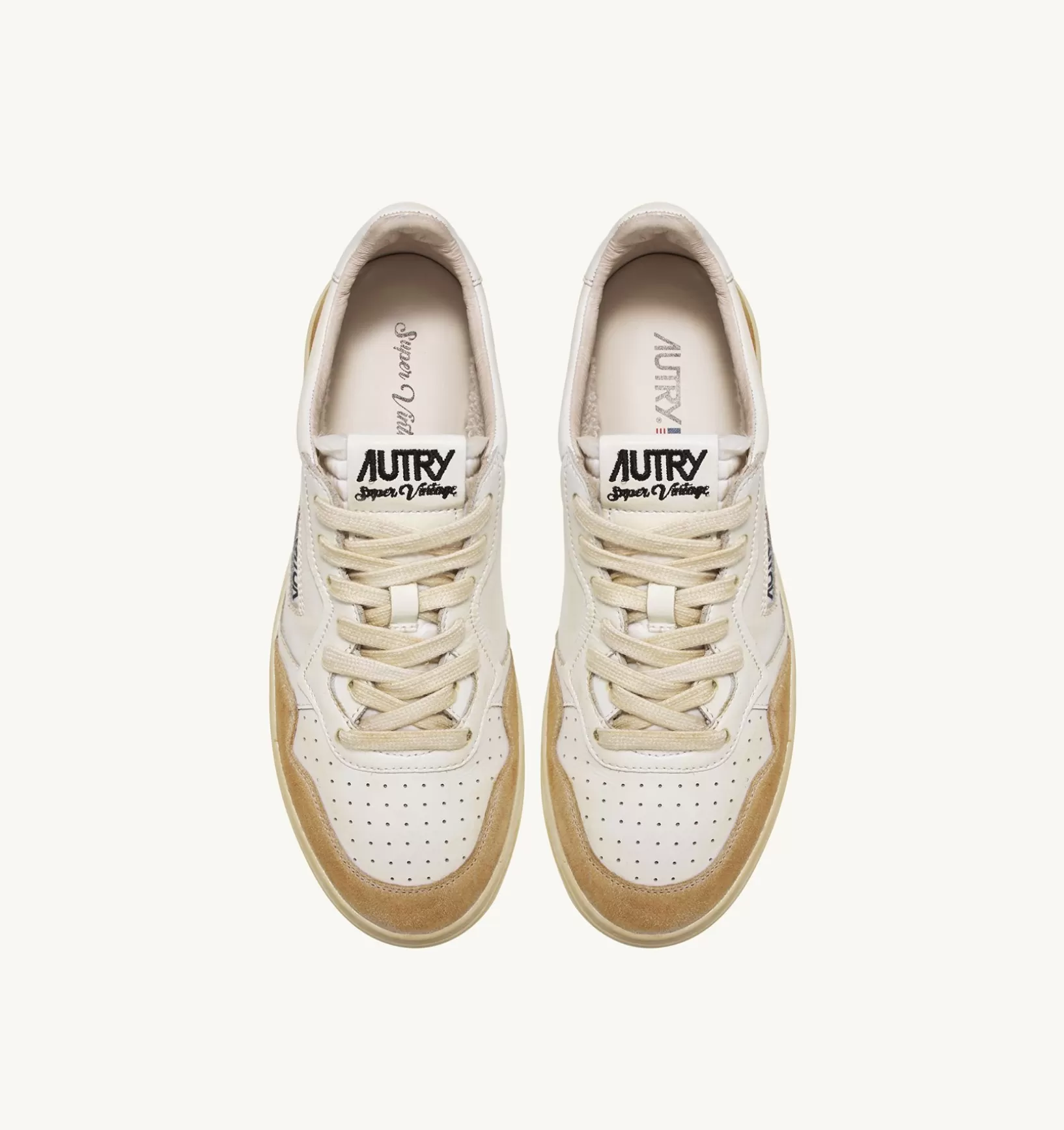AUTRY Sneakers Medalist Low Super Vintage In Pelle Yellowing Bianco^Uomo Super Vintage