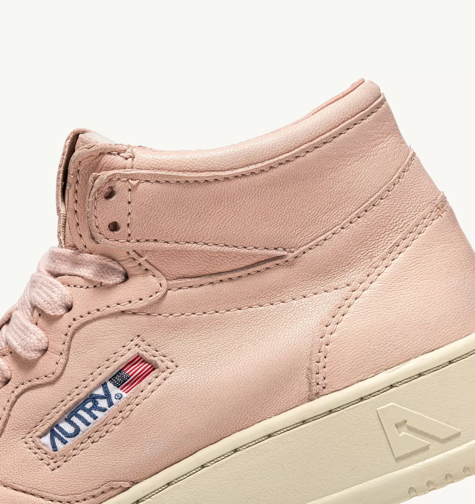 AUTRY Sneakers Medalist Mid In Morbida Pelle Peach Di Capra^Donna Medalist