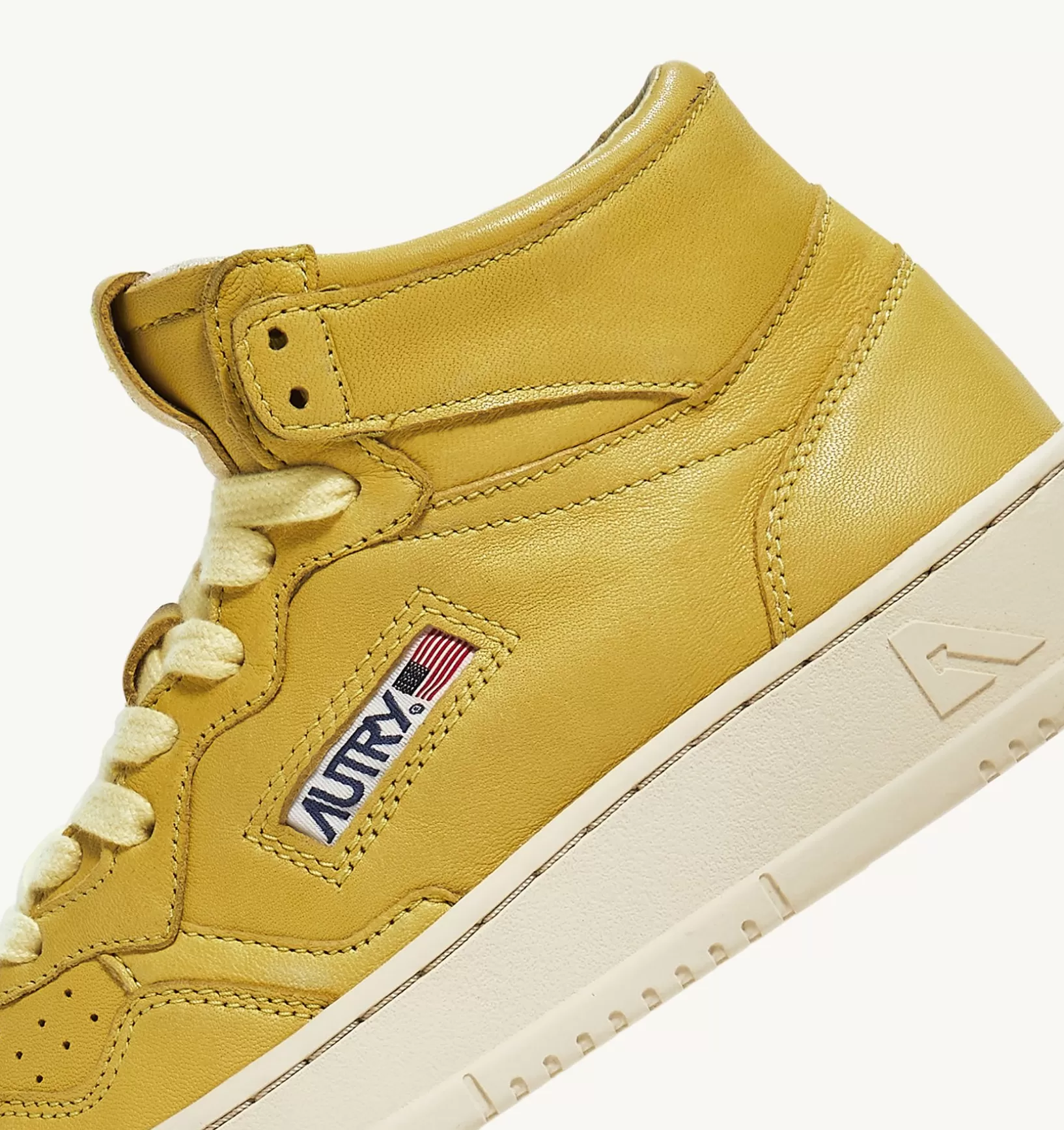 AUTRY Sneakers Medalist Mid In Morbida Pelle Yellow Iris Di Capra^Donna Medalist