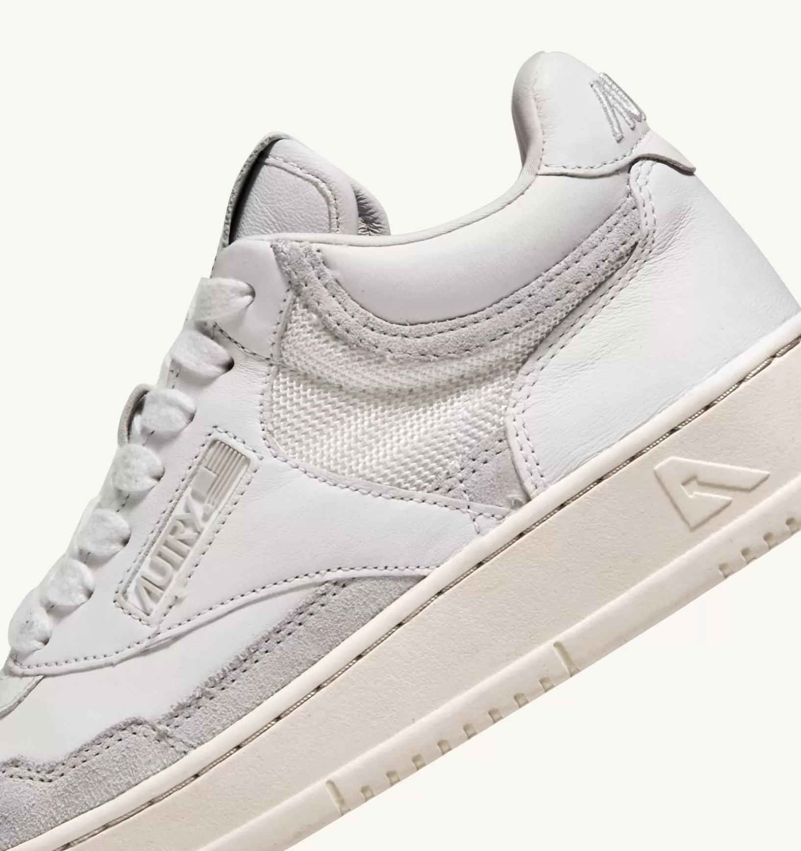 AUTRY Sneakers Open Mid In Pelle E Suede Colore Bianco^Donna Open